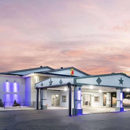 Super 8 By Wyndham Amarillo Central Tx Exterior photo