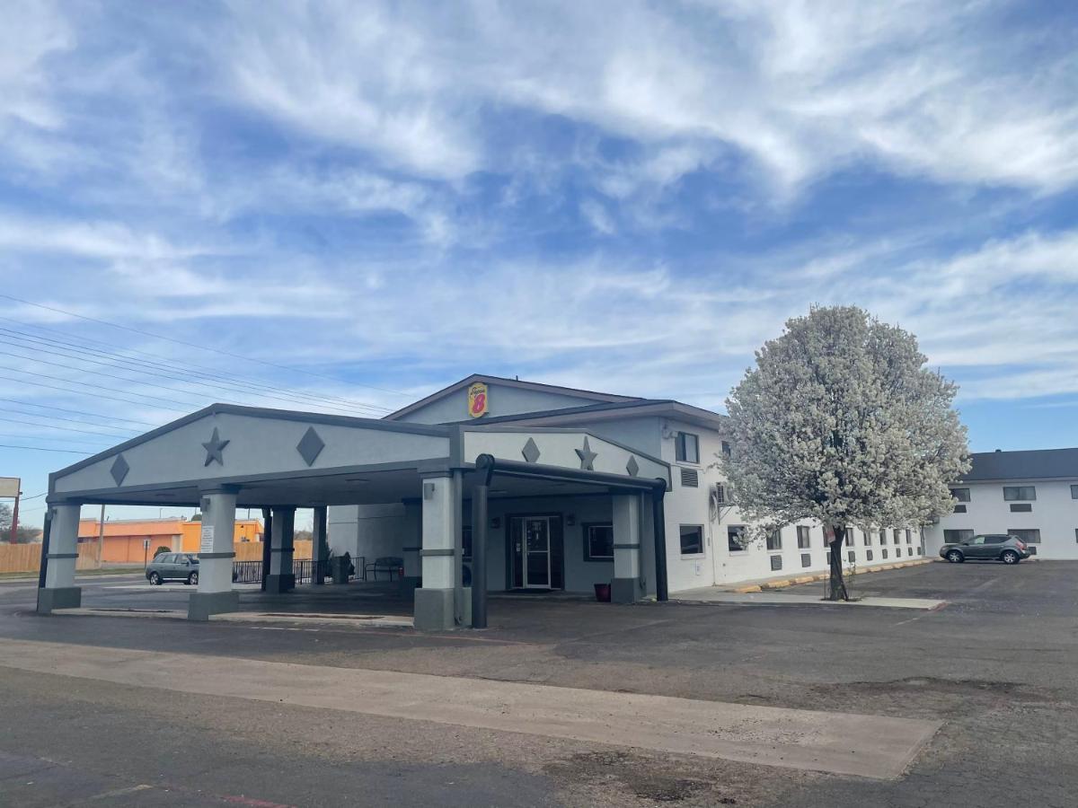 Super 8 By Wyndham Amarillo Central Tx Exterior photo