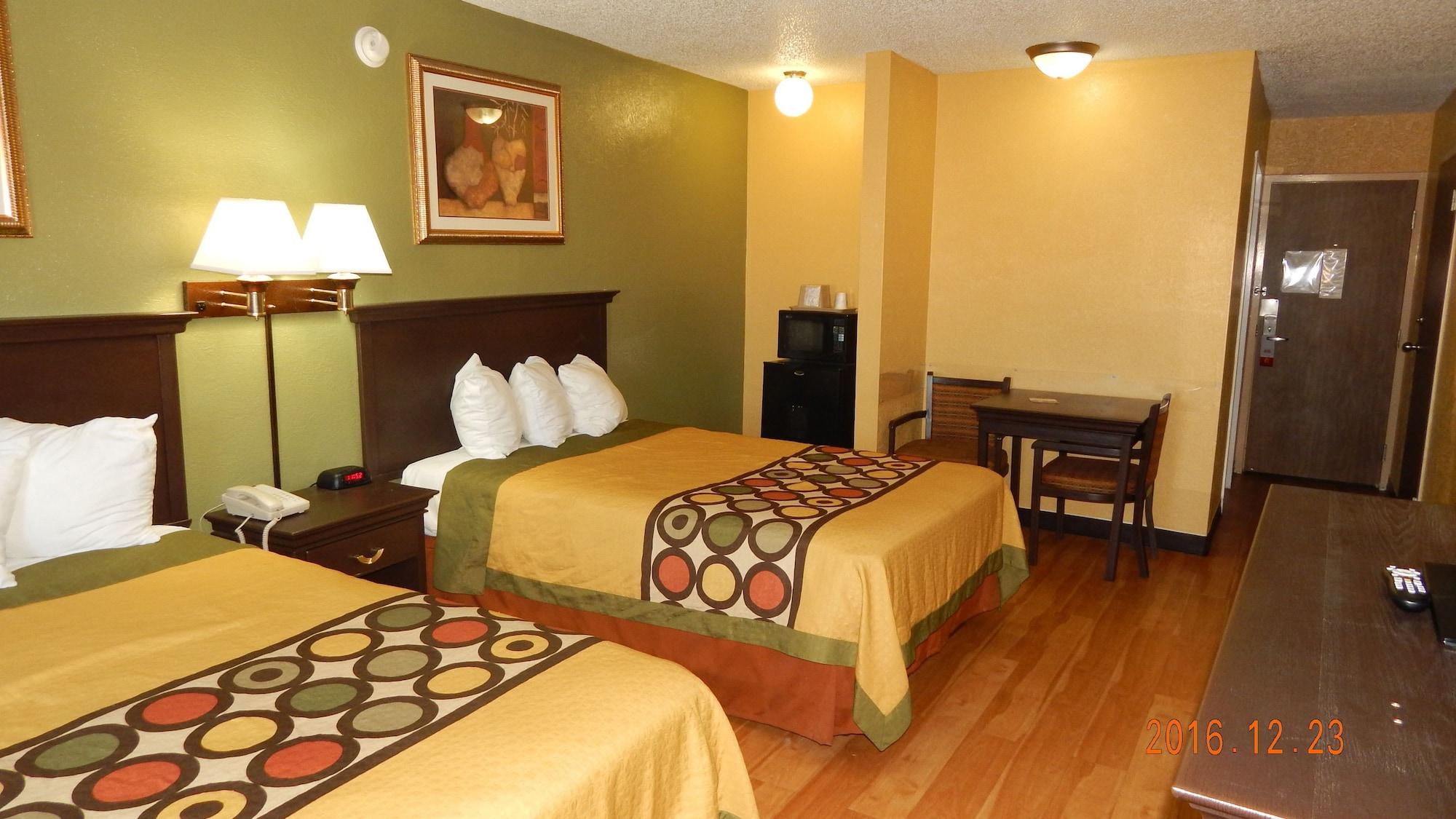 Super 8 By Wyndham Amarillo Central Tx Exterior photo