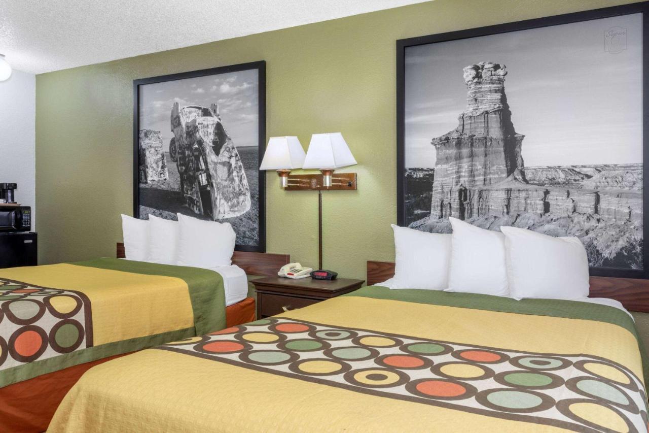 Super 8 By Wyndham Amarillo Central Tx Exterior photo