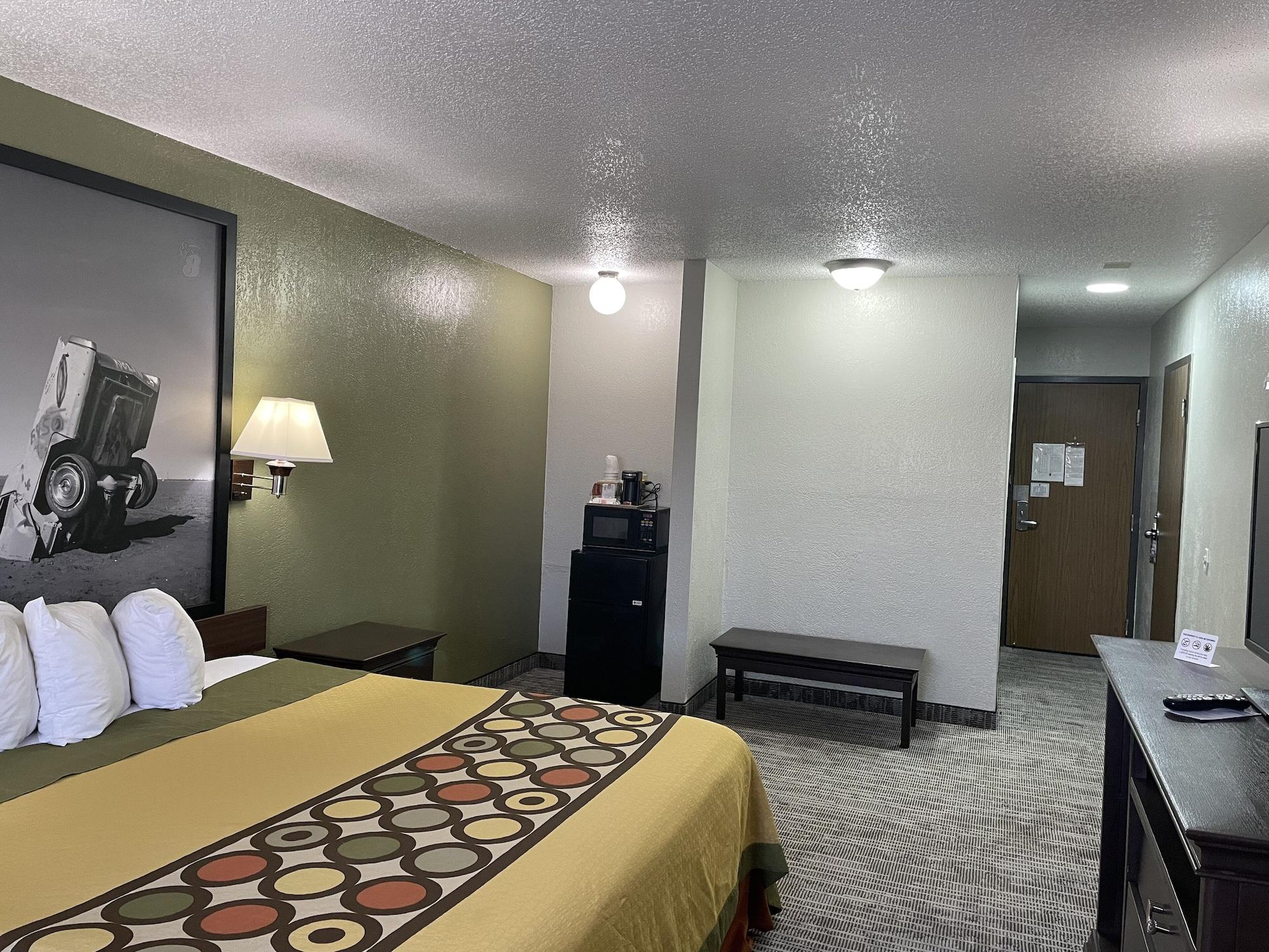 Super 8 By Wyndham Amarillo Central Tx Exterior photo