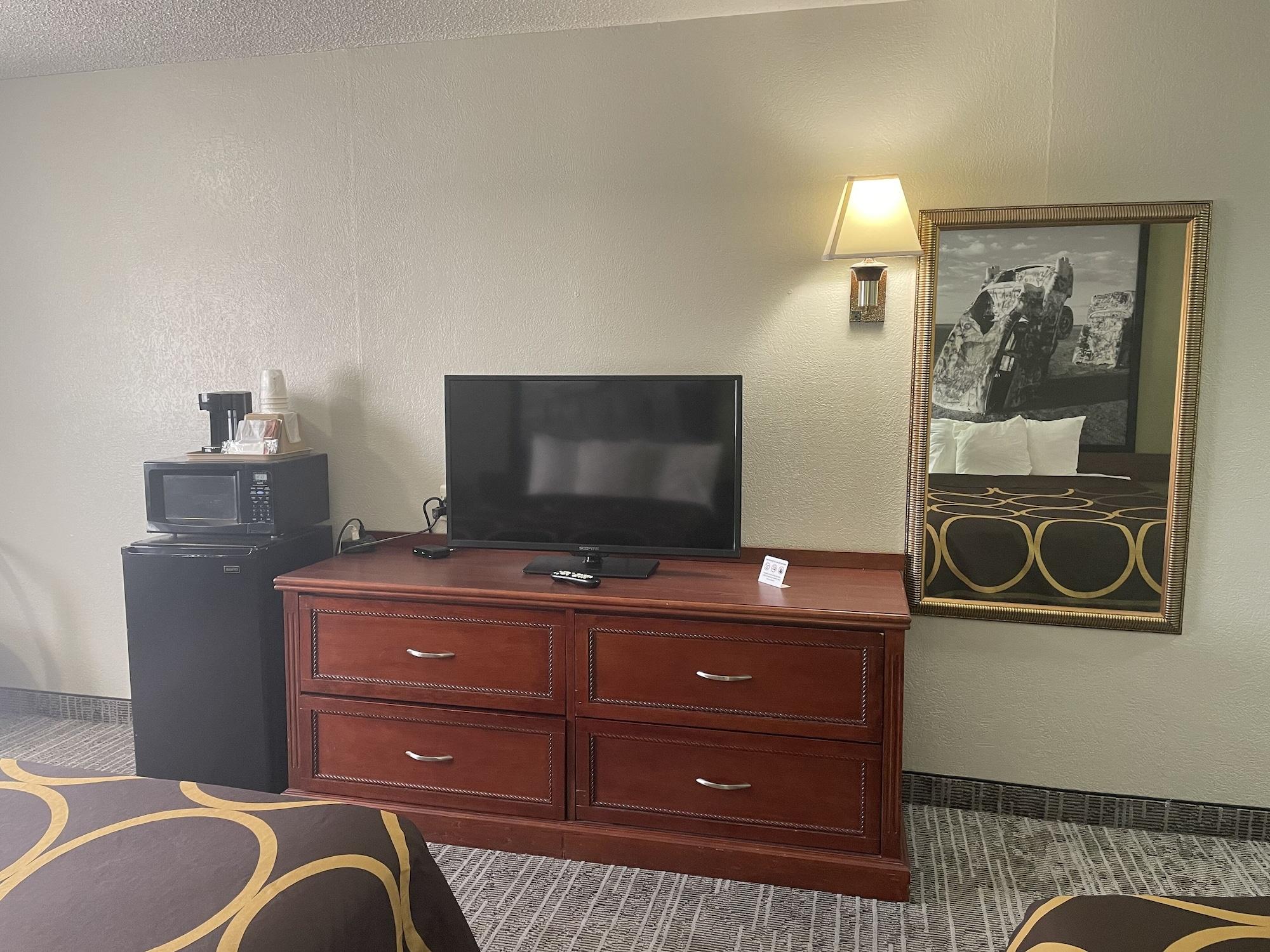 Super 8 By Wyndham Amarillo Central Tx Exterior photo